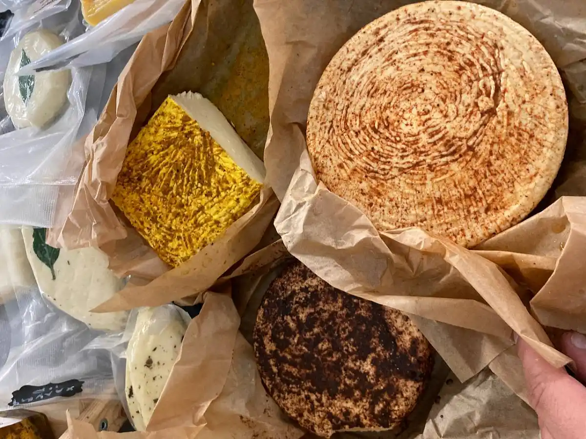 Полутвердый сыр фото 2